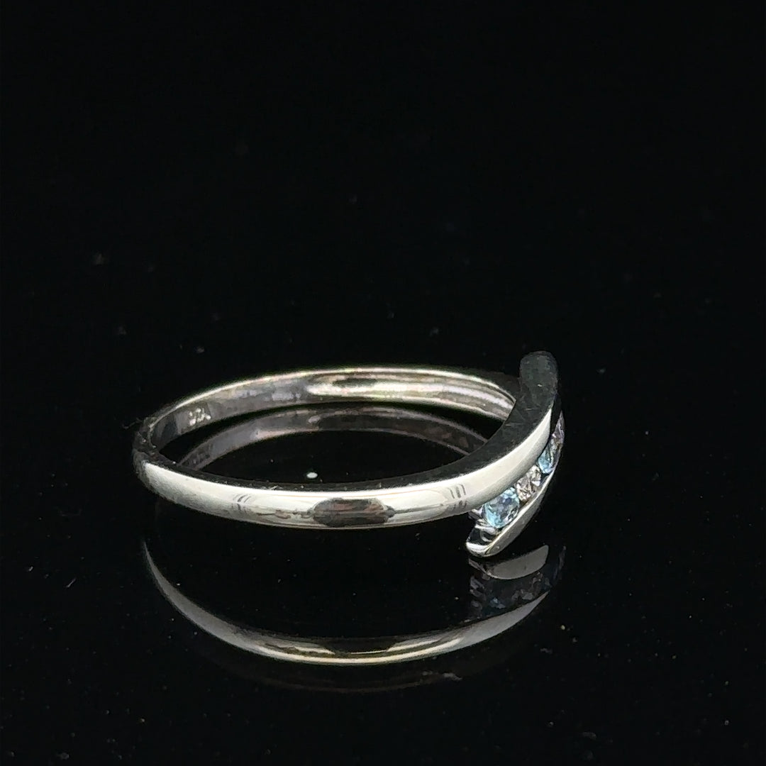 9ct white gold diamond ring in size N1/2 featuring sparkling diamonds set in a sleek band.