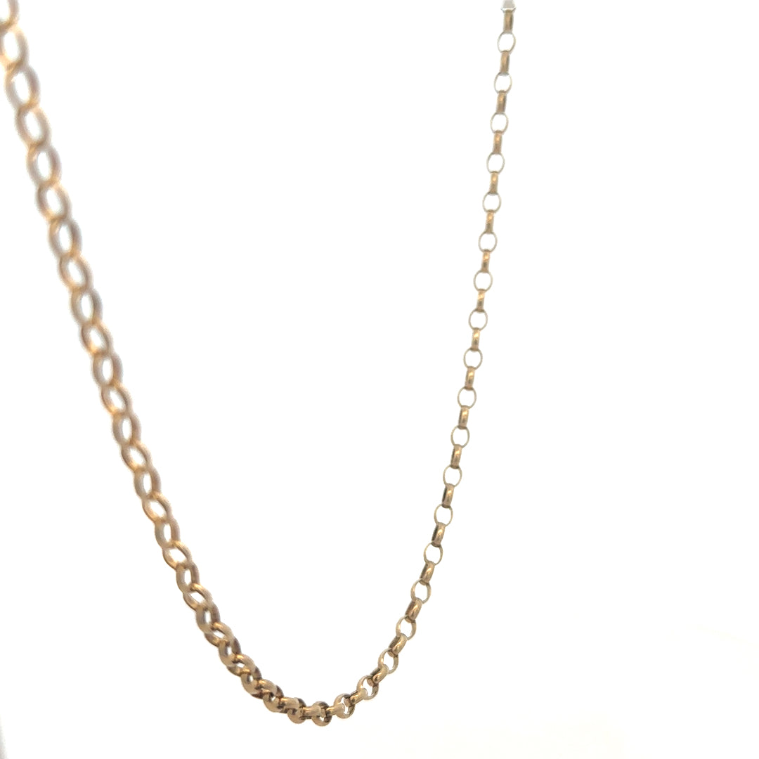 9ct yellow gold belcher chain weighing 10.2g with intricate link design, crafted by Reeves and Sons.