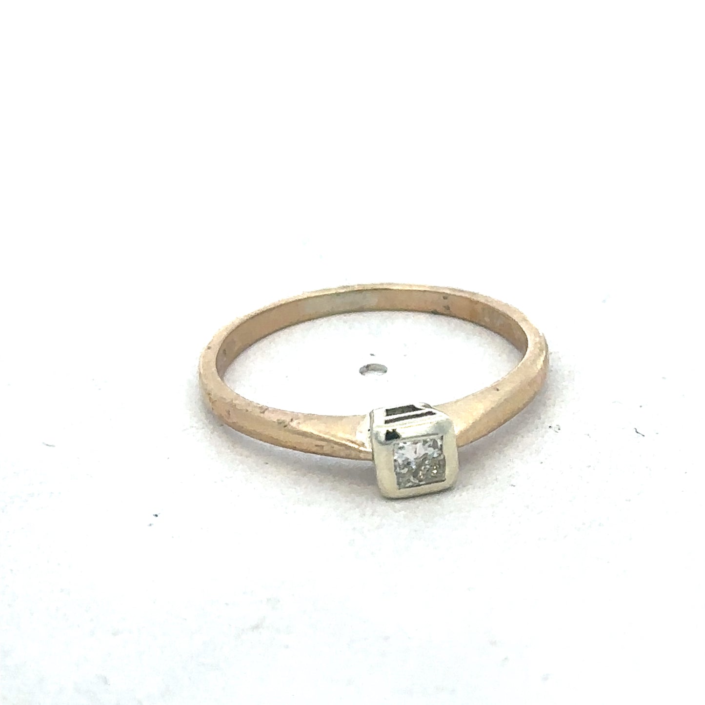 9ct yellow gold diamond ring sh24868l