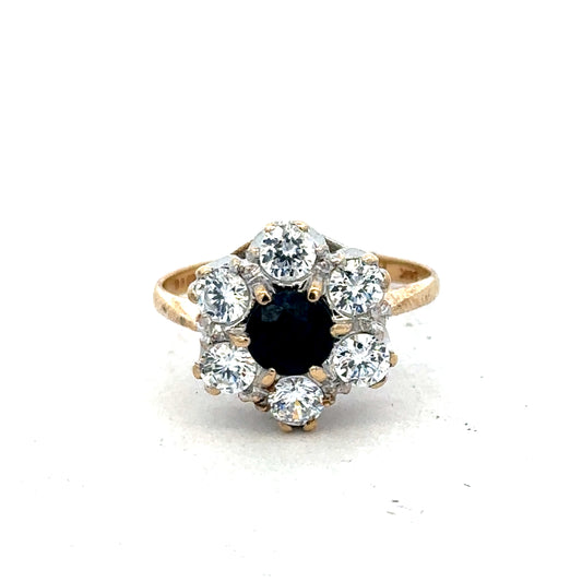 9ct yellow gold ring size O by Reeves and Sons, showcasing a polished band with smooth finish.