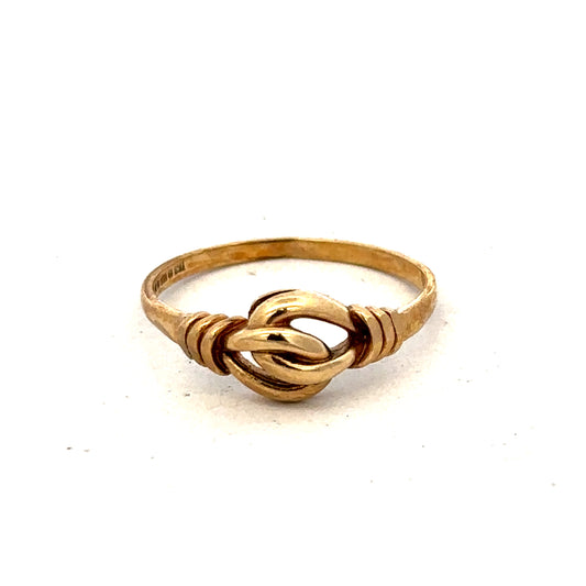 9ct yellow gold ring in size N with a smooth band, crafted by Reeves and Sons.