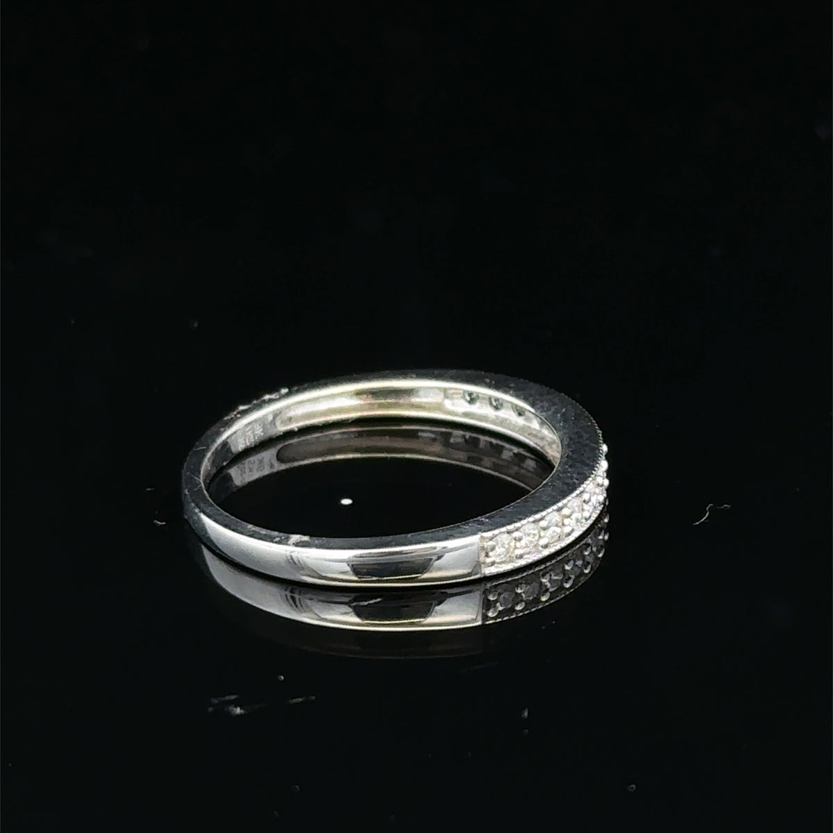 9ct white gold half eternity diamond ring sh27208b