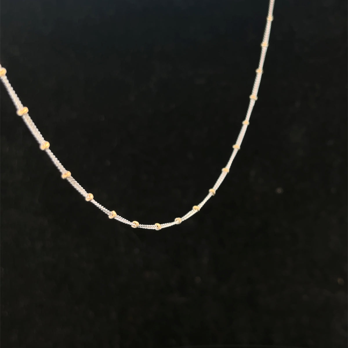 9ct white gold chain 2.7g (sh26287b)