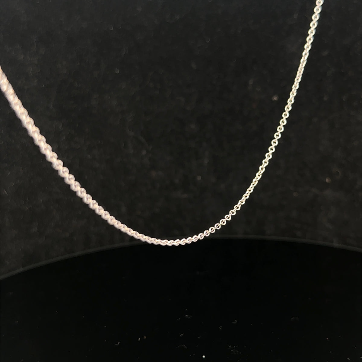 9ct white gold chain 3.3g (sh27744b)