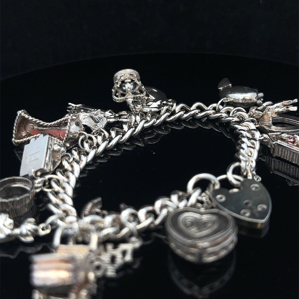 Silver charm bracelet 67.4g (sh25533l)