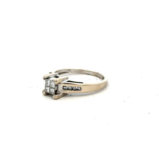 18ct white gold diamond ring with 0.33 carats of diamonds in size L, featuring a sleek and elegant design.