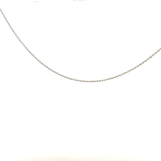 18ct white gold chain, 2.5g, featuring a delicate link design, crafted in white gold for elegant jewelry style.
