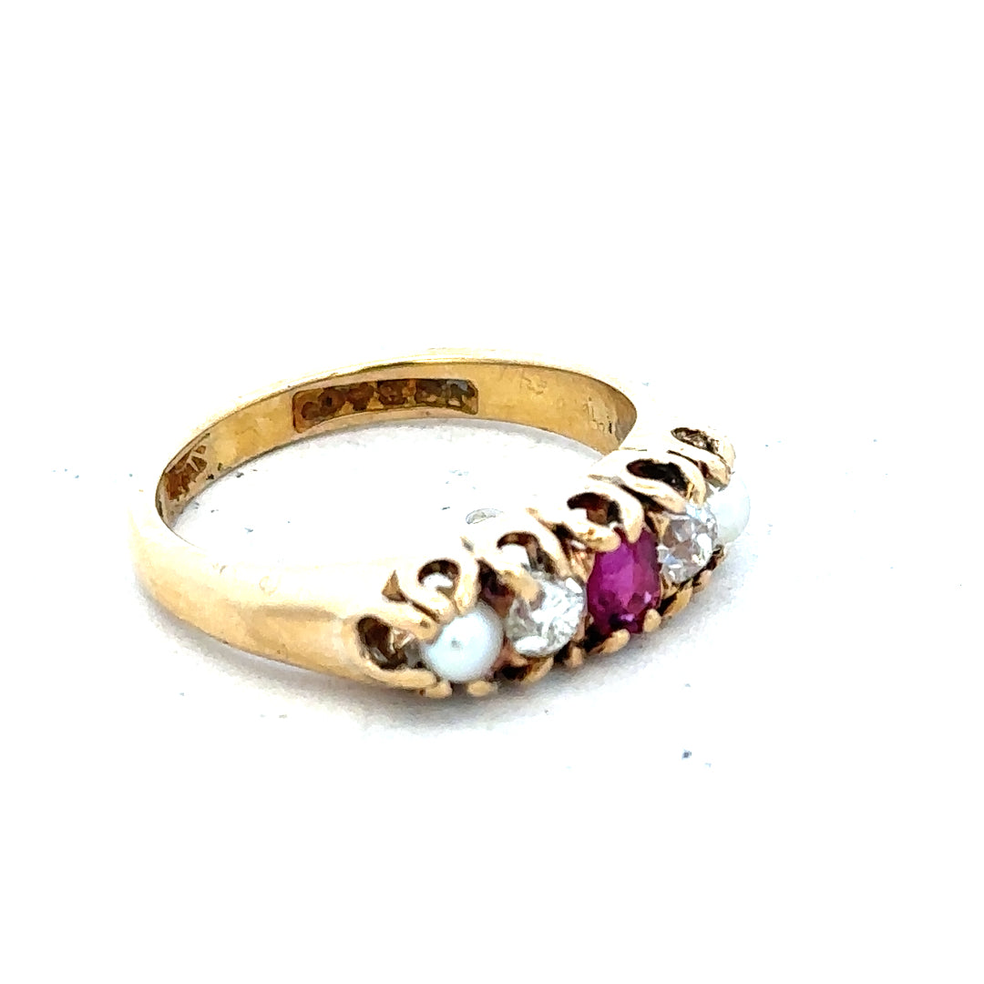 18ct yellow gold diamond ring in size N1/2, featuring a sparkling diamond setting and elegant craftsmanship.