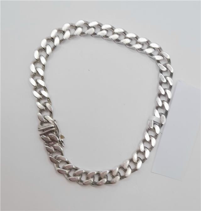 925 silver curb bracelet weighing 37.9g and measuring 24cm, featuring a stylish chain design, unbranded jewelry accessory.