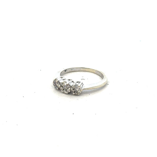 9ct white gold diamond ring with 25pts of diamonds in size I1/2, showcasing a sleek and elegant jewelry design.