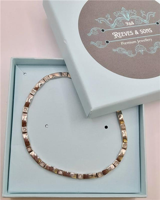 9ct white gold diamond bracelet with sparkling diamonds, 8 inches long, weighing 8.6 grams, unbranded jewelry accessory
