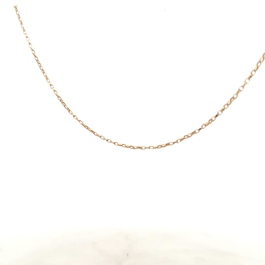 9ct yellow gold chain weighing 2.2 grams, unbranded, with a classic link design visible in the image.