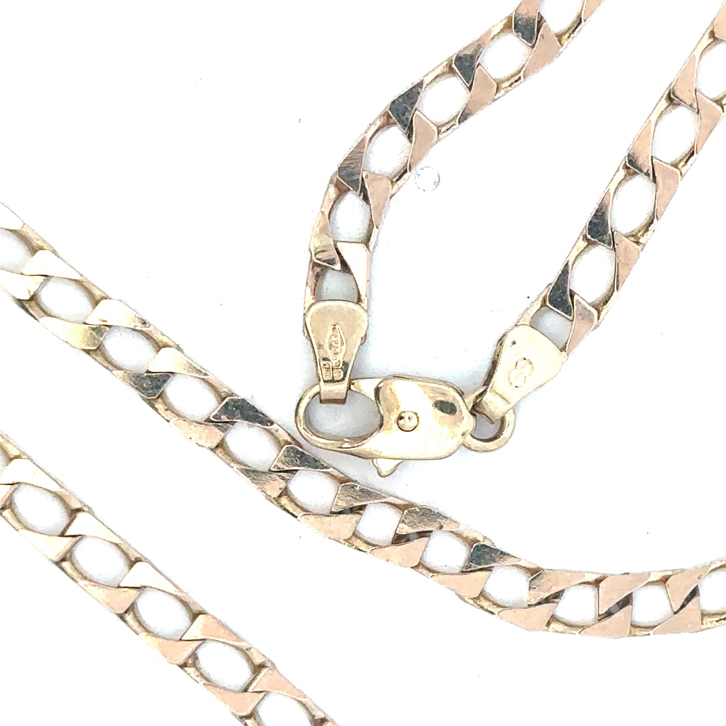 9ct yellow gold chain weighing 20.9g, unbranded, shown lying flat with detailed links on a plain background.