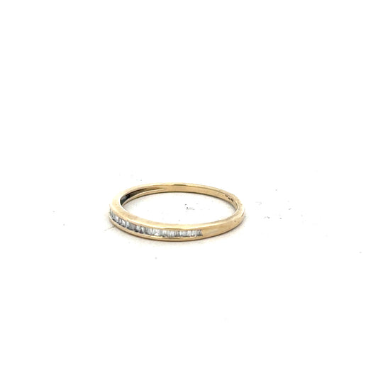 9ct yellow gold diamond ring size N1/2 with sparkling diamonds, featuring a classic design and polished finish.