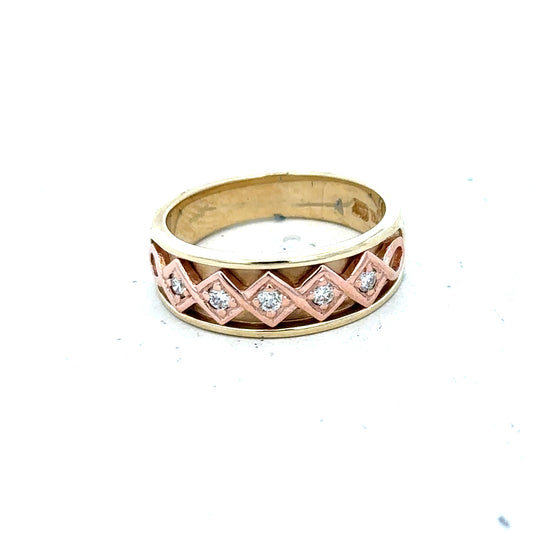 9ct yellow gold diamond ring in size O, featuring a sparkling diamond setting with a classic, elegant design.