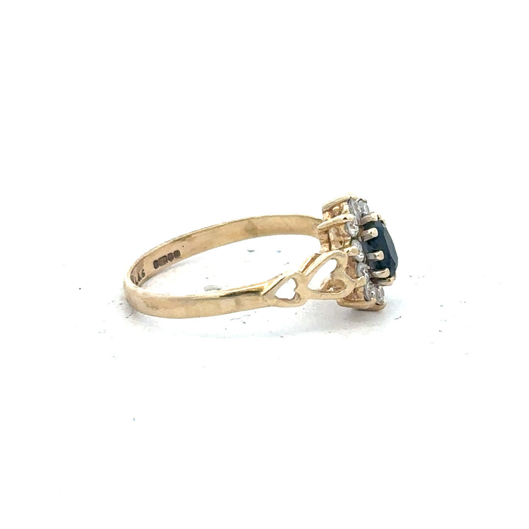 9ct yellow gold ring in size L 1/2, unbranded, featuring a smooth polished band with a classic design.