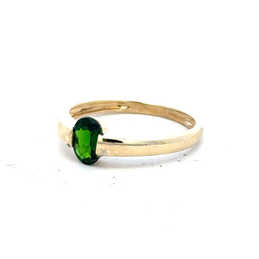 9ct yellow gold ring in size R with a simple band design, unbranded jewelry, shown on a plain background.
