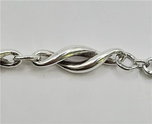 Silver bracelet, 19cm length, 14.4g, unbranded, stylish jewelry with a smooth, polished finish.
