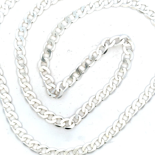 Silver curb chain weighing 34.5g, featuring a classic design, perfect for jewelry or accessories.