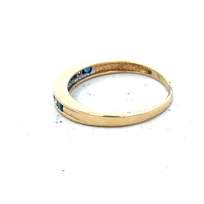 18ct yellow gold sapphire and diamond ring, size S, featuring a detailed design with sparkling gemstones and a polished finish.
