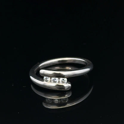 18ct white gold diamond ring size M.5 with sparkling diamonds, unbranded, showcasing the elegant band and gemstone details.