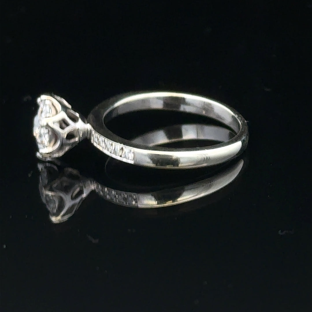 9ct white gold diamond ring, size M, 3.2g, featuring sparkling diamonds on a sleek band.