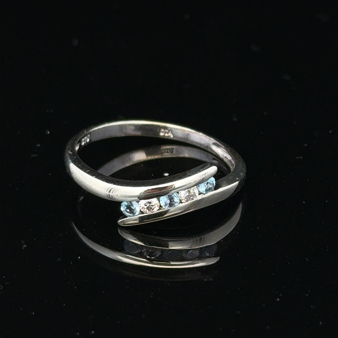 9ct white gold diamond ring size N1/2 with sparkling diamonds, showcasing a elegant and detailed jewelry design.
