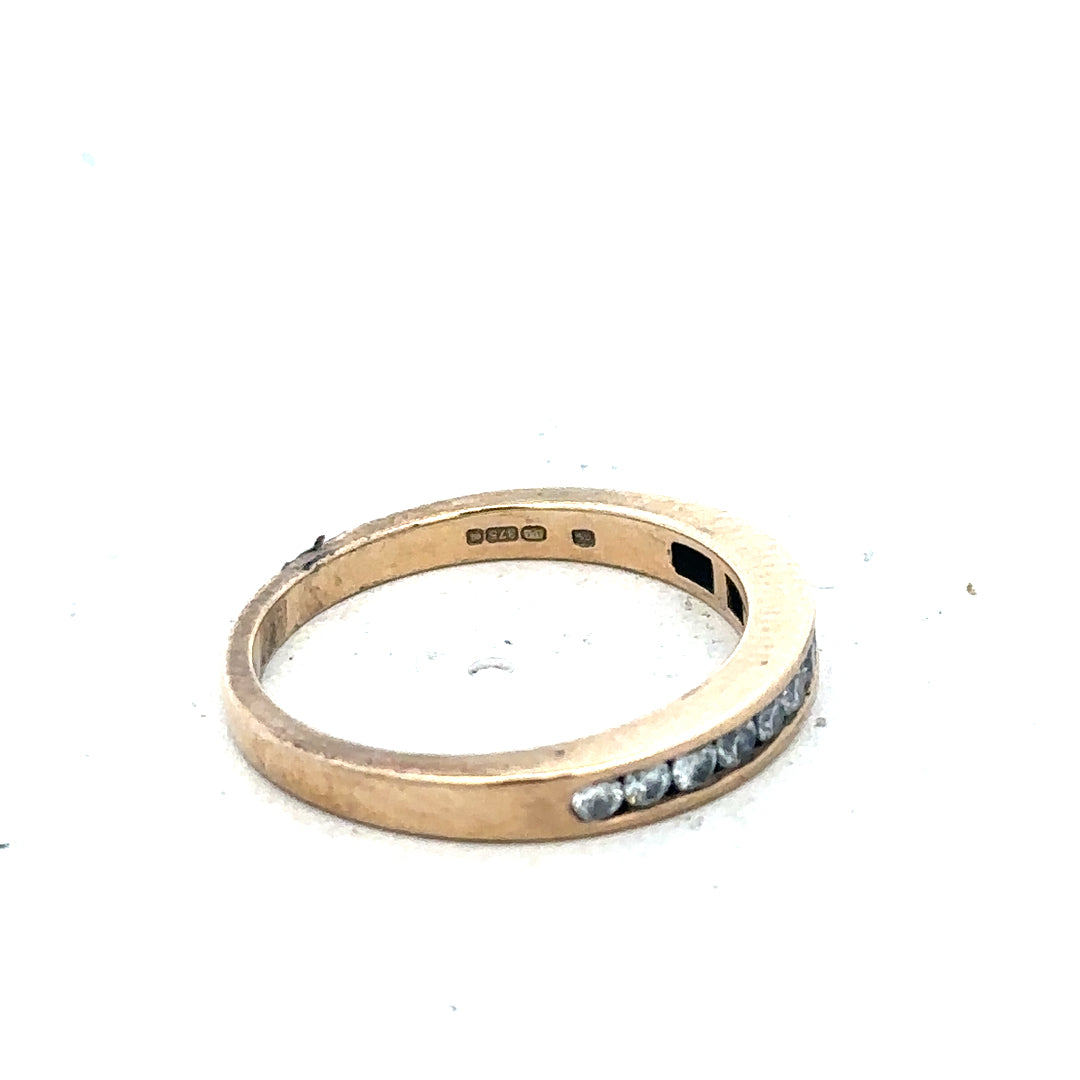9ct yellow gold diamond ring with 1/4 carat total weight, size J1/2, featuring a sparkling diamond setting.