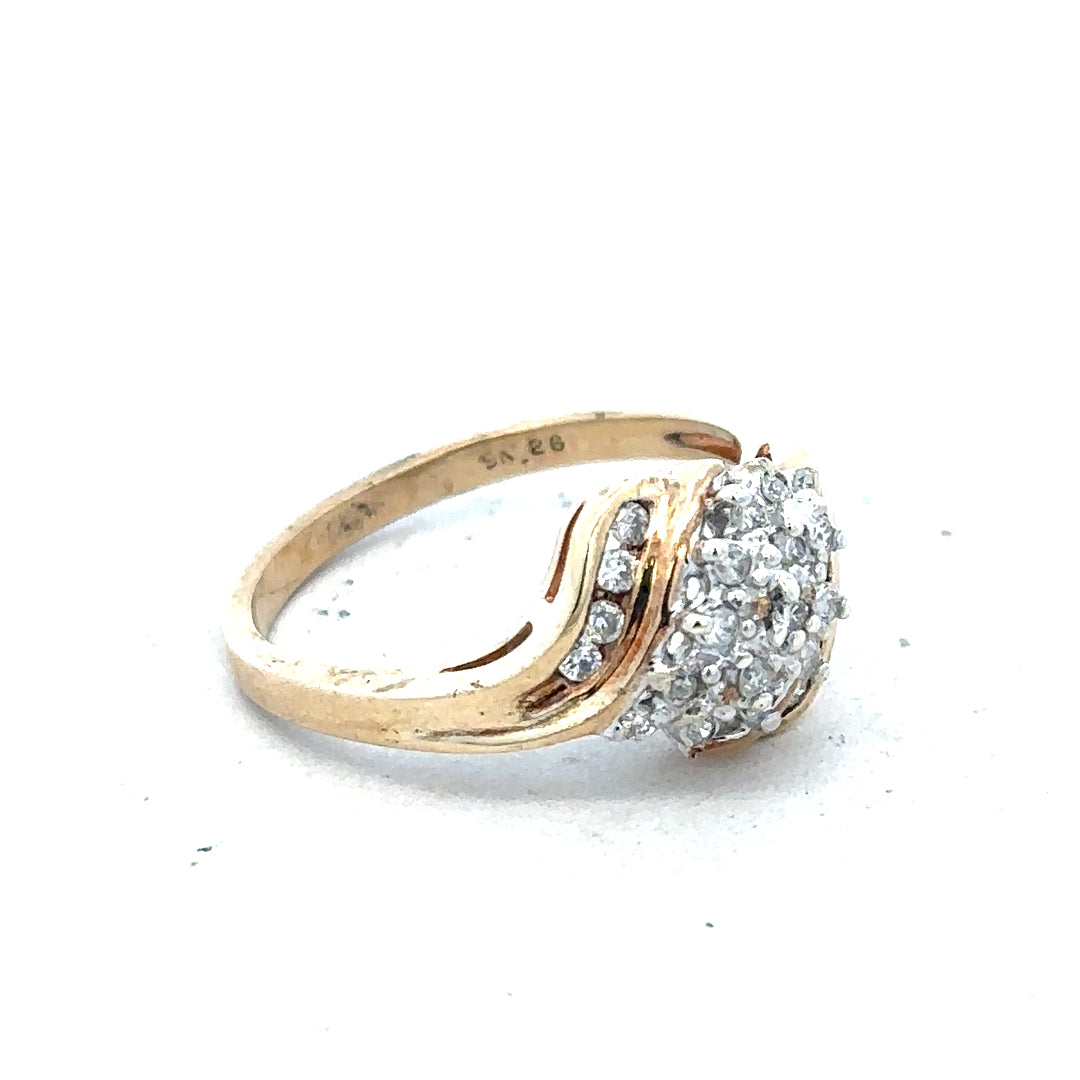 9ct yellow gold diamond ring with 0.26 carats of diamonds, size P, featuring a classic design and shiny finish.
