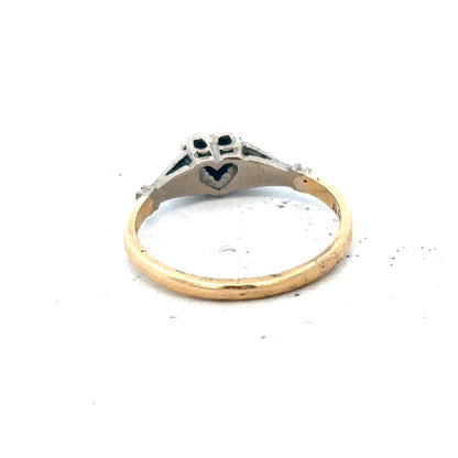 18ct yellow gold diamond ring in size N with sparkling diamonds, elegant jewelry piece with a classic design.