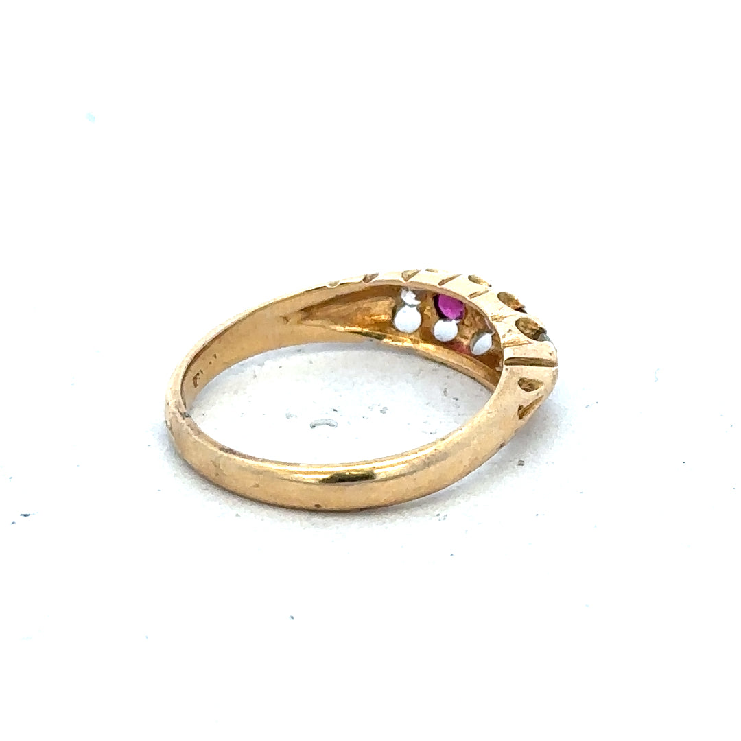 18ct yellow gold diamond and ruby ring size N, featuring sparkling gemstones and intricate band design.