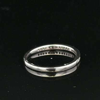 18ct white gold diamond ring size Q1/2 with sparkling diamonds, unbranded jewelry piece, shown close-up on a plain background.