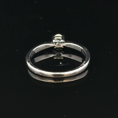 18ct white gold diamond ring in size M with sparkling diamonds, showcasing elegant jewelry craftsmanship.
