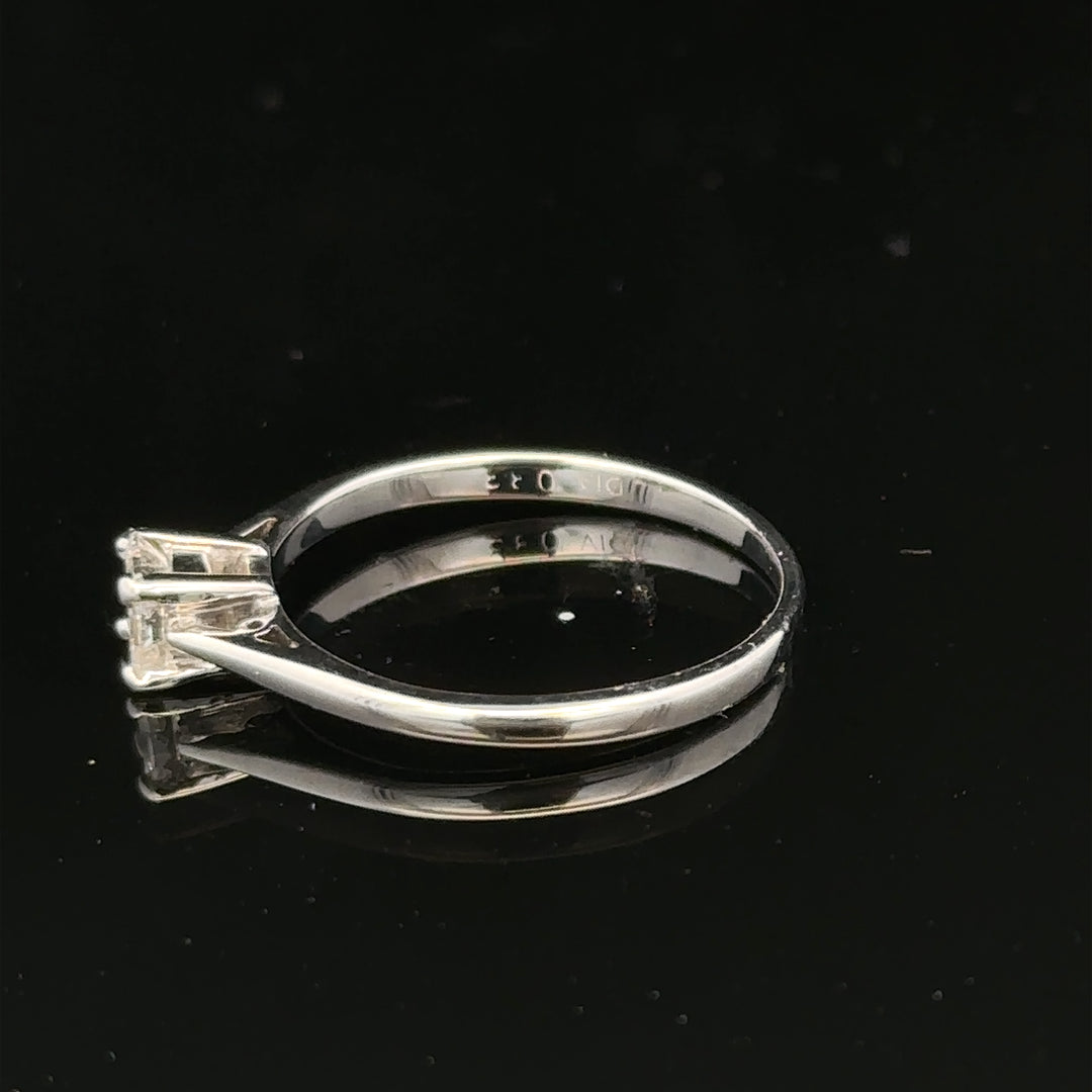 18ct yellow gold diamond ring with 1/3 carat princess cut diamond, size M, featuring a sleek, elegant jewelry design.