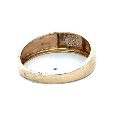 9ct yellow gold diamond ring size V (sh25274l)
