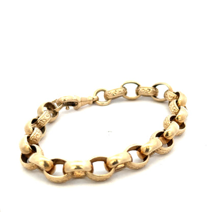 9ct yellow gold belcher bracelet weighing 21.7g, featuring linked chain design from Reeves and Sons.