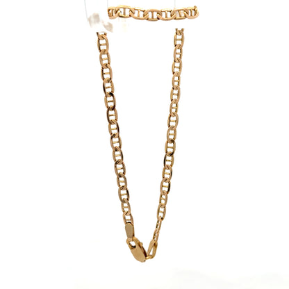 9ct yellow gold bracelet weighing 1.9g, featuring a delicate chain design, from Reeves and Sons.