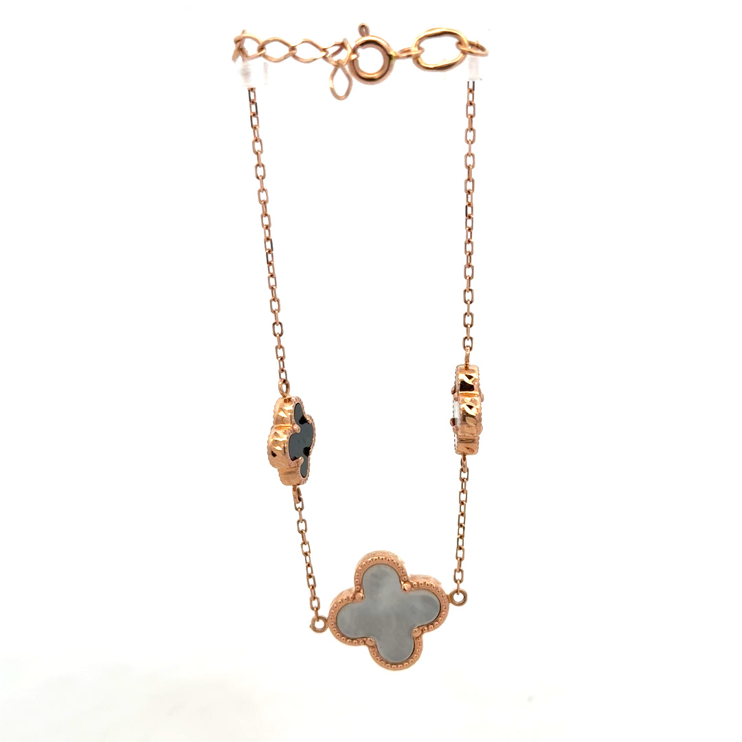 14ct gold bracelet weighing 3.4g by Reeves and Sons, featuring a sleek and elegant design with a polished finish.