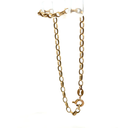 9ct yellow gold belcher bracelet weighing 3g with linked chain design, crafted by Reeves and Sons.