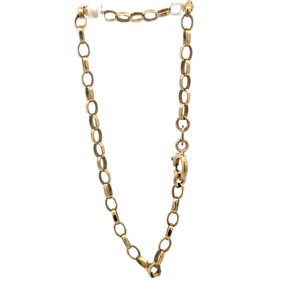 9ct yellow gold belcher bracelet weighing 3.1g, featuring linked chain design, crafted by Reeves and Sons.