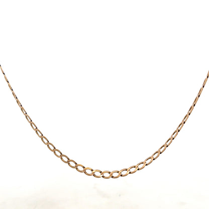 9ct yellow gold curb chain weighing 7.6g, featuring a classic linked design from Reeves and Sons.