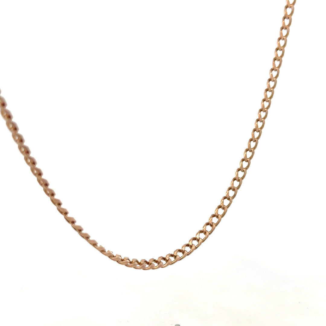 9ct yellow gold chain weighing 15.8g, crafted by Reeves and Sons, displayed against a neutral background