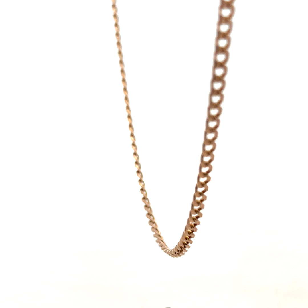 9ct yellow gold chain weighing 15.8g, featuring a classic link design, from Reeves and Sons.