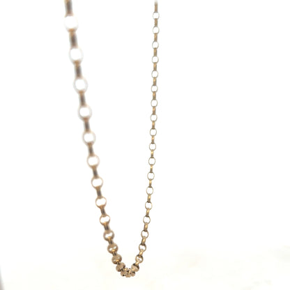 9ct yellow gold belcher chain weighing 10.2g, featuring classic linked design, from Reeves and Sons.