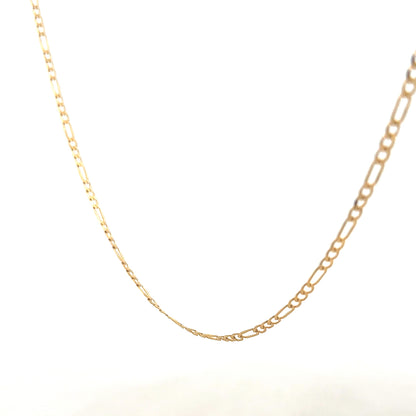 9ct yellow gold Figaro chain, Reeves and Sons, showcasing linked chain design with a total weight of 3.3g.