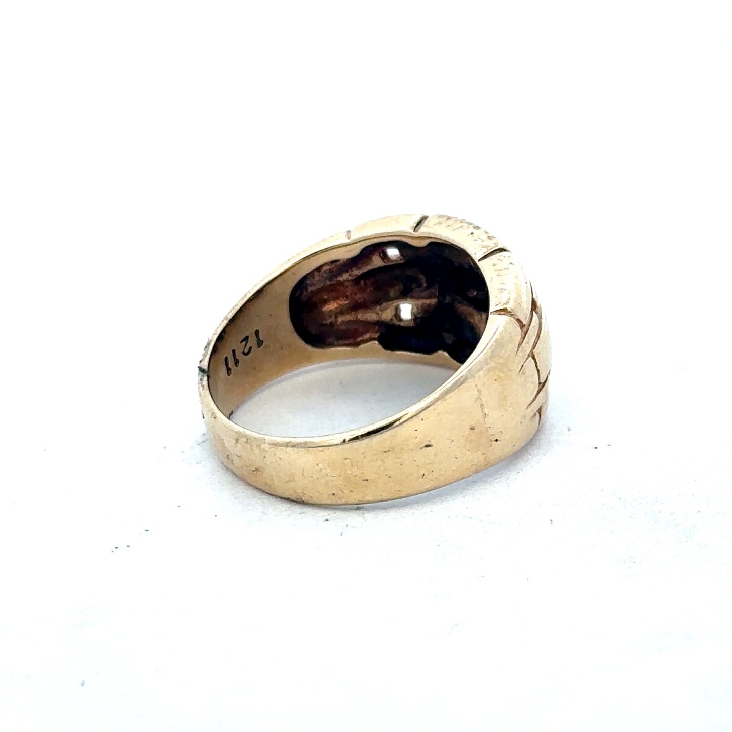 9ct yellow gold ring size Q1/2 (sh26908b)