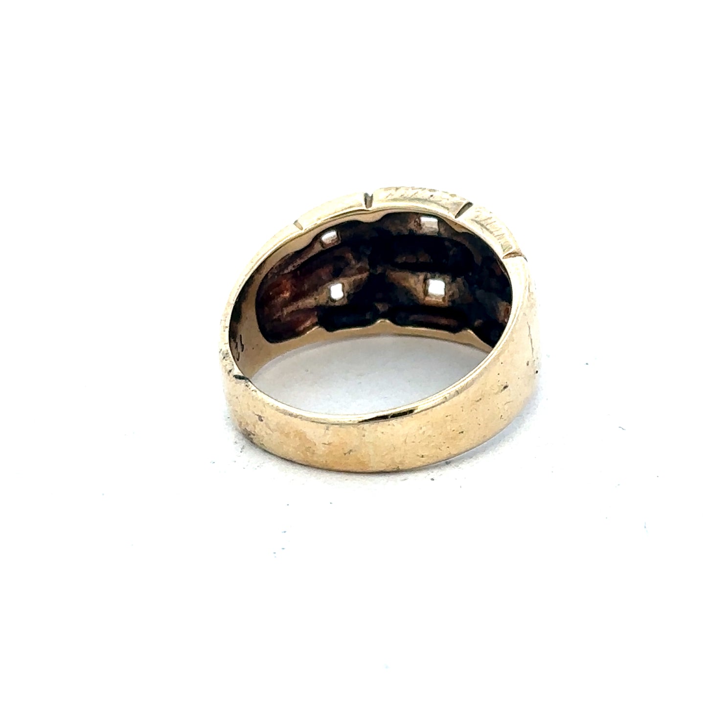 9ct yellow gold ring size Q1/2 (sh26908b)