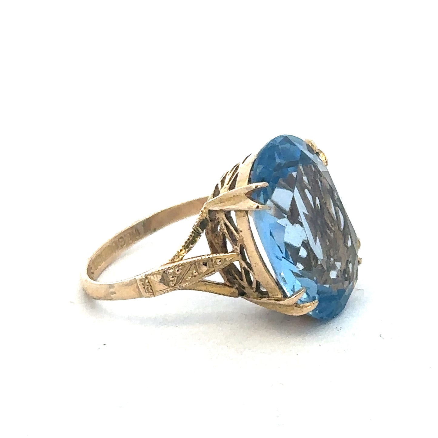 9ct yellow gold ring sh26860b