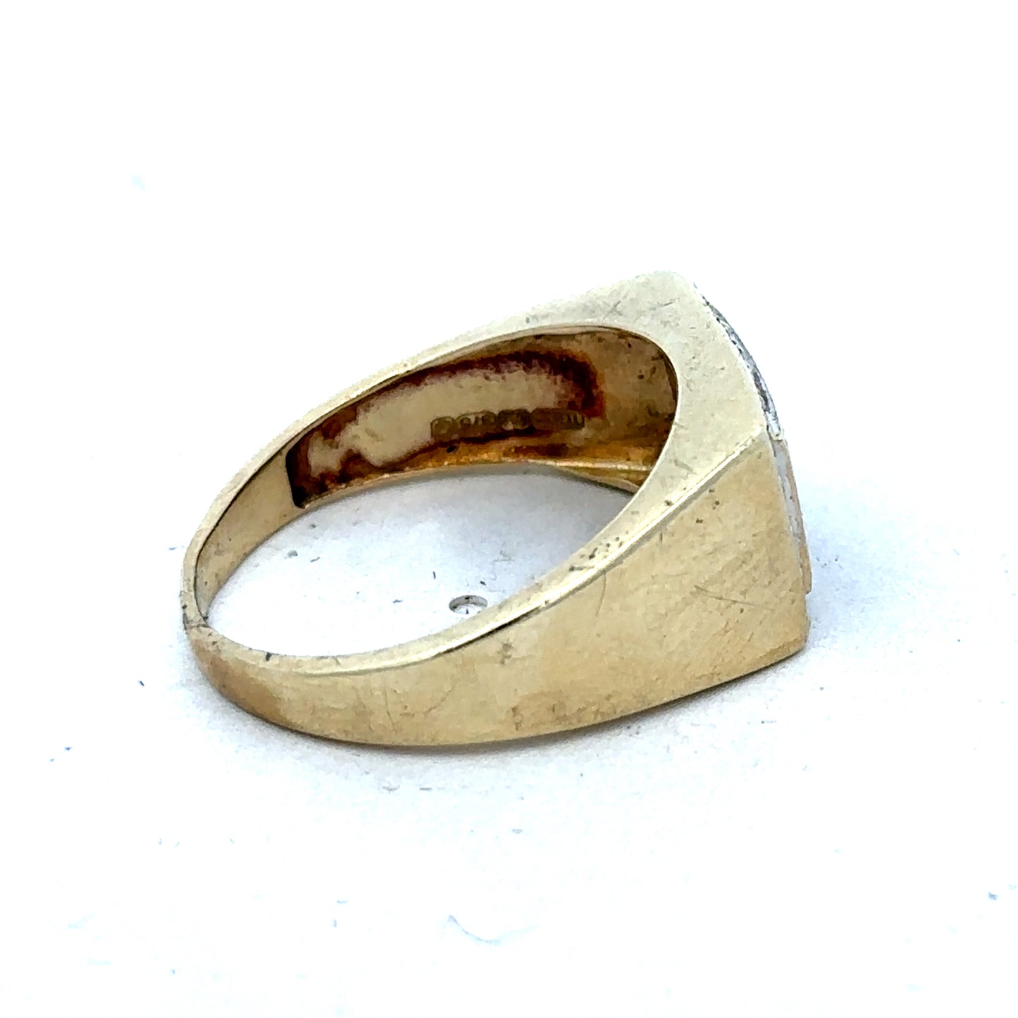 9ct yellow gold diamond ring in size U with sparkling diamonds, crafted by Reeves and Sons.
