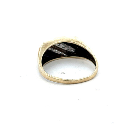 9ct yellow gold diamond ring by Reeves and Sons, featuring a sparkling diamond centerpiece and elegant design.